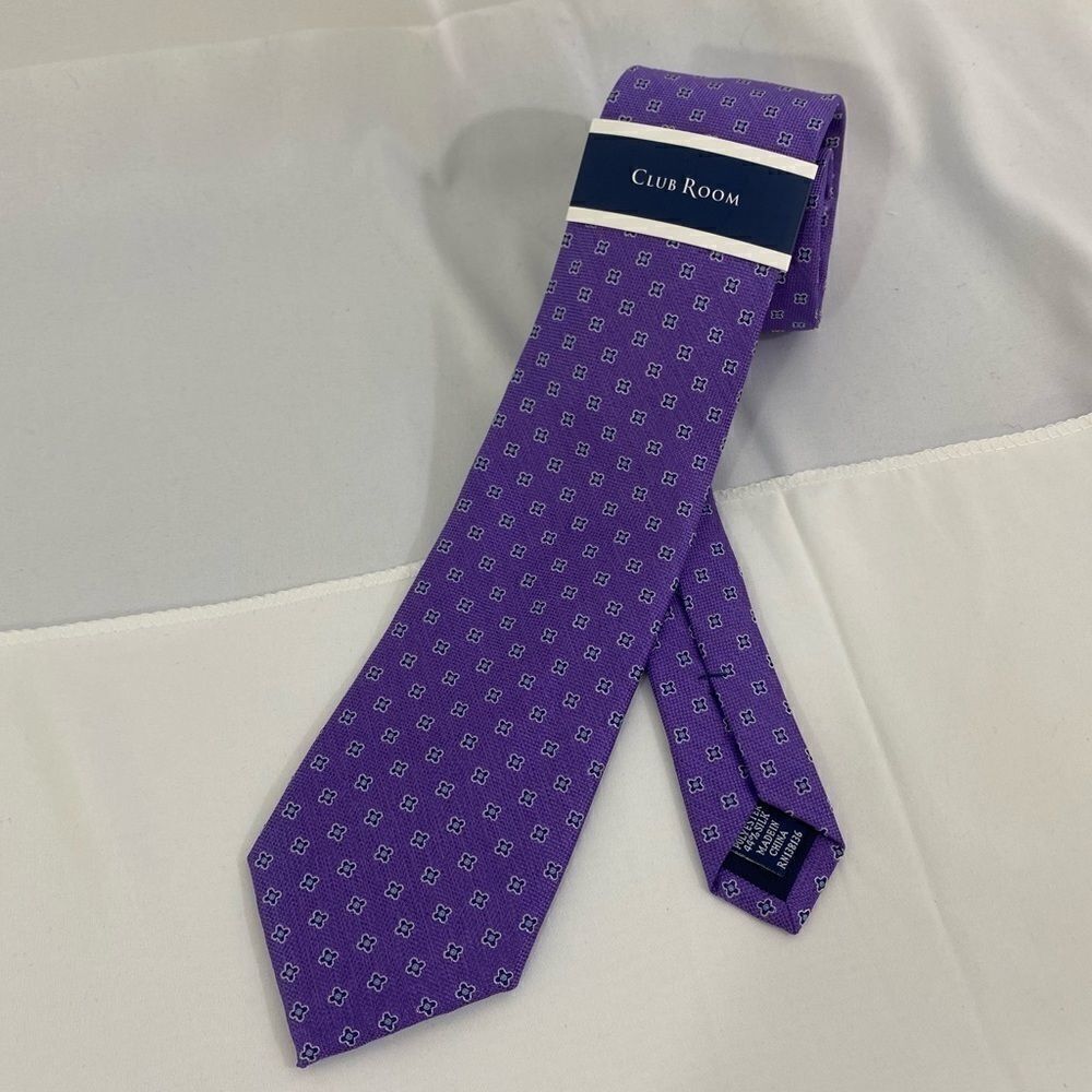Club Room Men’s Tie Purple with Flowers Silk Blend